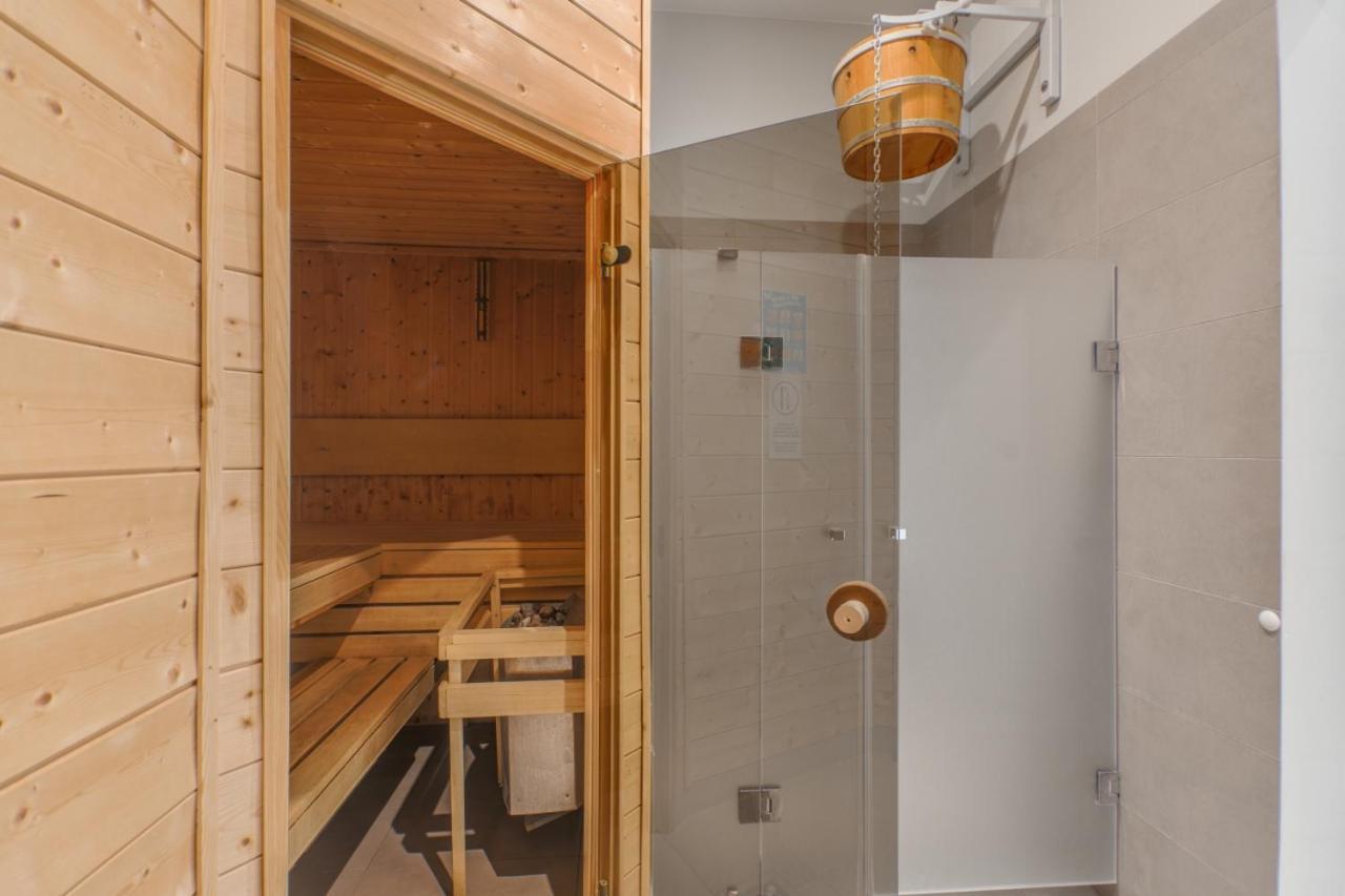 Citystay Waterlane Island Apartment Gdansk Ngoại thất bức ảnh