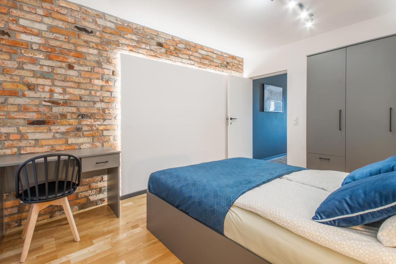 Citystay Waterlane Island Apartment Gdansk Ngoại thất bức ảnh